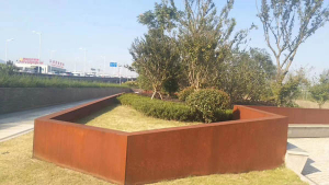 华南热作学院耐候钢挡土墙